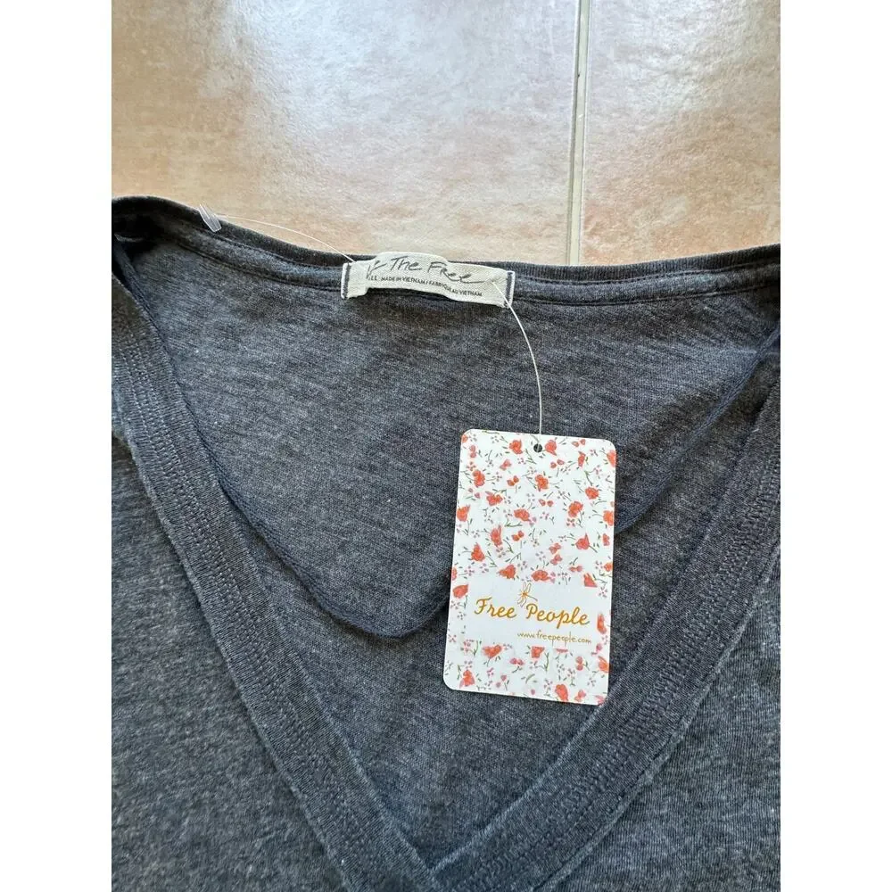 Free People We the Free Kaylen V Neck Short Sleeve‎ T-Shirt Black size: S -NEW!